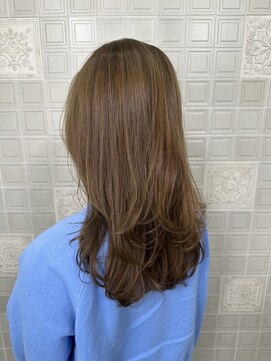 ルシエ 立川(LUCIE) ベージュレイヤーロング