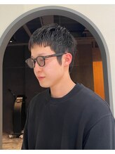 【カジュアル～ビジネスシーンまで】トレンドと清潔感を兼ね備えた、大人メンズスタイルをご提案♪