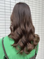 ラウレア(LAULEA)&nbsp;コテ巻き風パーマ/デジタルパーマ/シルキーベージュ/小顔パーマ