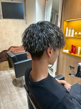 ルースト 原宿店(ROOST) ツイストスパイラル