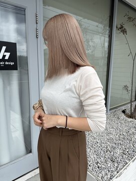 ヴォイスヘアーデザインウル(Voice hair design ulu) ミルクベージュカラー×ミディアムボブ