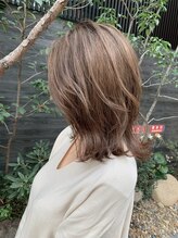 コノカ 北浜(KONOKA)&nbsp;白髪ぼかし/ハイライト/シャギー/リタッチカラー/北浜/40代50代