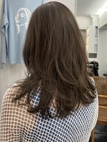 シベルバレー 横浜(sibell) ロングレイヤーカット顔周りレイヤーウルフハッシュカット韓国