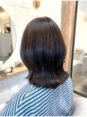 暗めブラウン