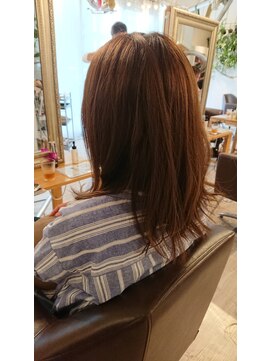 ウィービーパセリ atre川越店(WE BE PARSLEY) ハイライトヘアカラー【木村沙織】