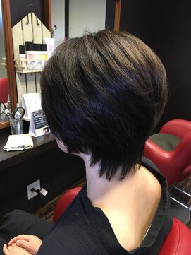 ヘアスペース レフュージエヌ(Hair space Refuge N) 似合わせショート