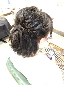 スーパーカットトリイマエショップ(SUPER CUT TORIIMAE SHOP) ハーフアップ　ヘアアレンジ　卒業式