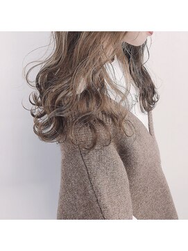 ガーランドウメダ(Garland umeda) アディクシーカラー＿セミロング＿000785