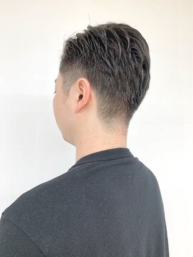 クオリス 上福岡店(QUALIS) フェード/刈り上げ/7:3スタイル/サイドバック/かきあげ/ビジネス