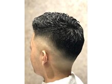 キタセンジュバーバー バイ ティーズ(KITASENJU BARBER by T's)