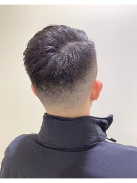 ヒロギンザ 青山店(HIRO GINZA) スキンフェードコームオーバー