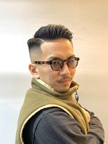フランクスバーバーザスタンド(Frank’s barber the stand) スペインカール/スパイキーショート/フェザーパーマ/飯田橋F