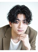 ツーブロック波巻き束感流行センターパート