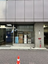 【junks 千葉までのアクセス】JR中央・総武線：千葉駅徒歩10分