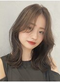 ミルクティーベージュカラーくびれヘアグレージュカラー韓国