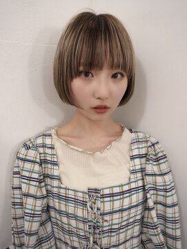 レコ 渋谷(LECO) ケアブリーチハイトーンベージュコントラストボブヘア