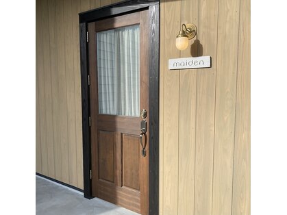 メイデン(maiden)の写真