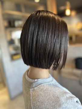 シアン(CYAN) 美髪矯正ストレートボブ