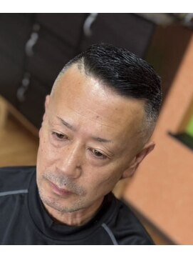 ピシャッとニ代目銀二郎 シンサイ刈り