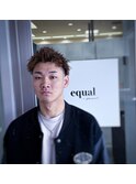 アップバングツイストスパイキーショート
