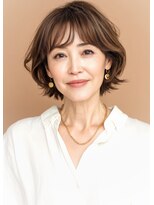 アヴァンス プロデュース バイ エガオ 大阪梅田店(AVANCE. PRODUCED by EGAO)&nbsp;レイヤーボブカット＋白髪ぼがしカラー＋オリーブブラウン