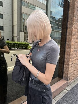 エイト 横浜店(EIGHT) 抜きっぱなしブロンド/ブリーチ