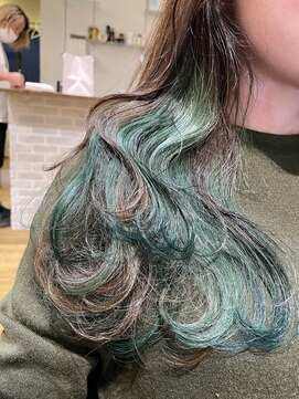 ヘアサロン アティリー(Hair Salon Attirer) 西梅田/ボブ/グレーベージュ/白髪ぼかし/ハイライト/ベージュ