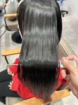 ケアリー 越谷レイクタウン(Carelly)&nbsp;デザインカラー／縮毛矯正/ブルーブラック/ロングレイヤー