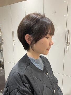 ローヴ 梅田(L'aube) ショートボブ  ショートカット　ハンサムショート　大人ショート