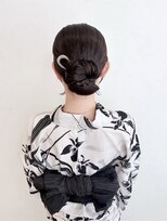 ディティカ ティア(Dityca tia)&nbsp;大人っぽタイトシニヨン