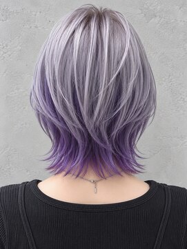 アースオーセンティック 立川店(EARTH Authentic) シルバー&紫デザインカラー×レイヤーボブ