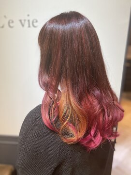 レヴィ(Levie) インナーグラデーション