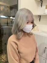 ユニ(Uni.) ホワイティーカラー