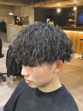 ミオ ベガ(Mio'' VEGA) 【京都波巻き】メンズパーマスタイル