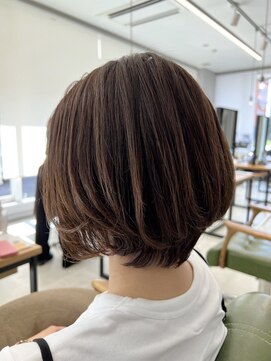 グラム 岡崎北店(gram) 【gram】ショートボブ_大人ショート_白髪染め_艶感y