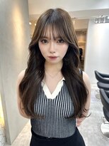 ヴィオットバイサロン(Viot by Salon)&nbsp;前髪あり韓国美髪エアリーロングピンクブラウン切りっぱなしボブ
