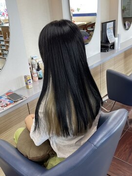 ドゥエンデ(Duende) インナーカラーカット