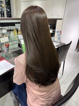 フォルテ ギンザ(FORTE GINZA) 春オリーブカラー