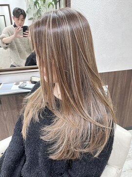 ベルヘアーデザイン 堺東(Belle hair Design) 外国人風/ハイライト/コントラストハイライト/レイヤーカット