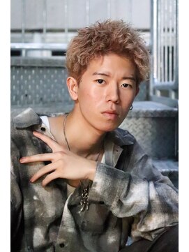 トゥルークリエイション 大宮(True Creation) スパイキーショート