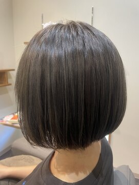 シー 浜松三方原店(She) 大人ボブ　30代、40代、50代