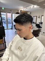 アルレン(Allen)&nbsp;サイドパートフェード【宇都宮/フェード/刈り上げ】