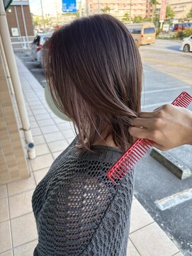 トリニティ(trinity) イヤリングカラー/前髪インナーカラー/ミルクベージュバイカラー