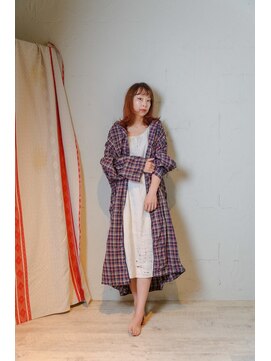 名前のない美容室 船橋店 赤と紫のミックスカラー