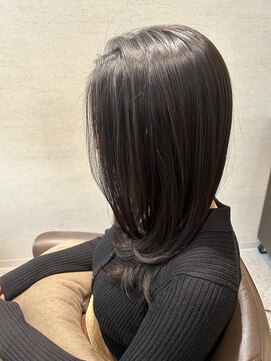 艶髪ダークトーン×レイヤーロングヘア