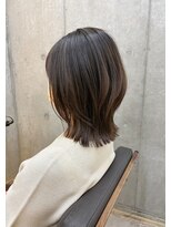カフカヘア 吉祥寺店(kafka hair)&nbsp;くびれミディアム　ミディアムレイヤー　外ハネレイヤースタイル