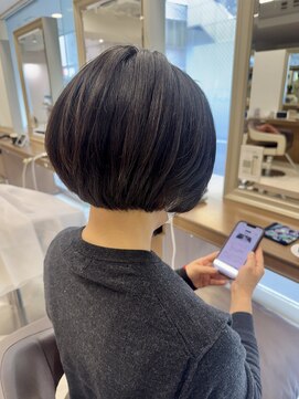 アッシュ 下北沢店(Ash) のばしかけでもかわいいおさまるショートボブ