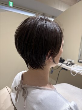 イコール 千葉(equal) 大人ショート/カーキブラウン/艶髪/[千葉]