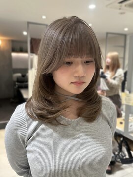 アース 高円寺店(HAIR & MAKE EARTH) ミルクティーグレージュ〔@x__xrn03 〕