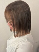 ロニ(Roni)&nbsp;切りっぱなしボブ